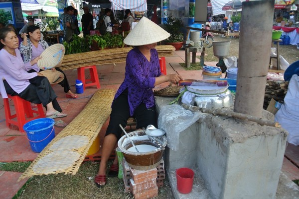 le-hoi-banh-trang-phoi-suong-2016 (6)
